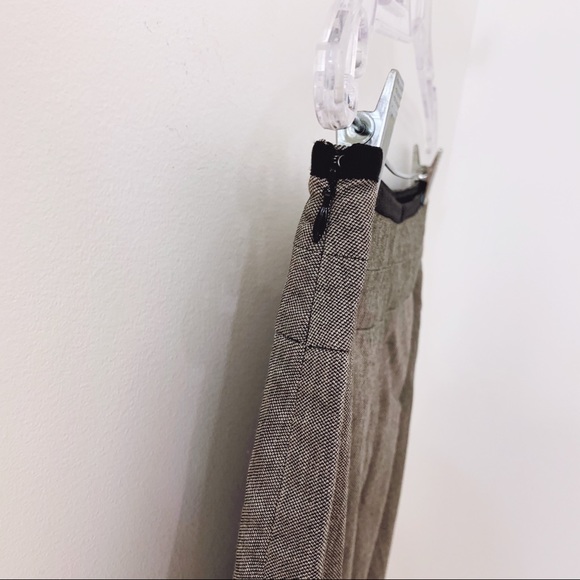 The Limited || Pencil Skirt - Picture 3 of 6